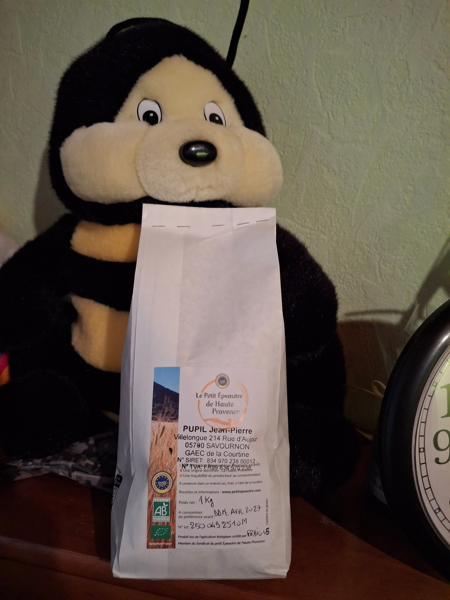 Petit épeautre en grain 1 KG de Hautes Provence